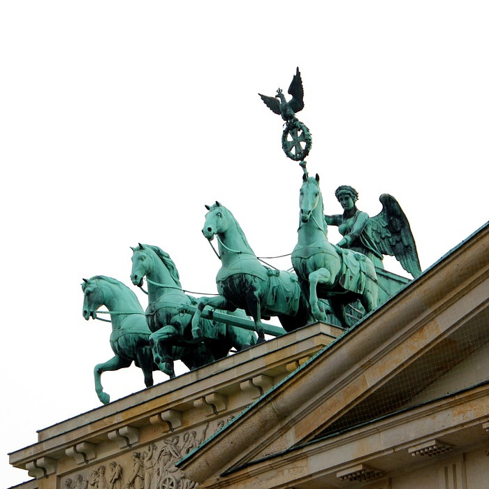 Featured image of post Über